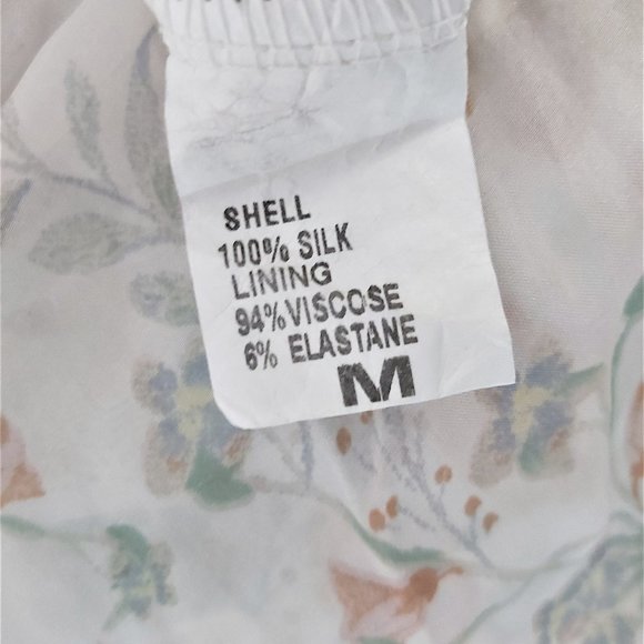 100% silk, lined water color floral blouse Sz M - Picture 4 of 4